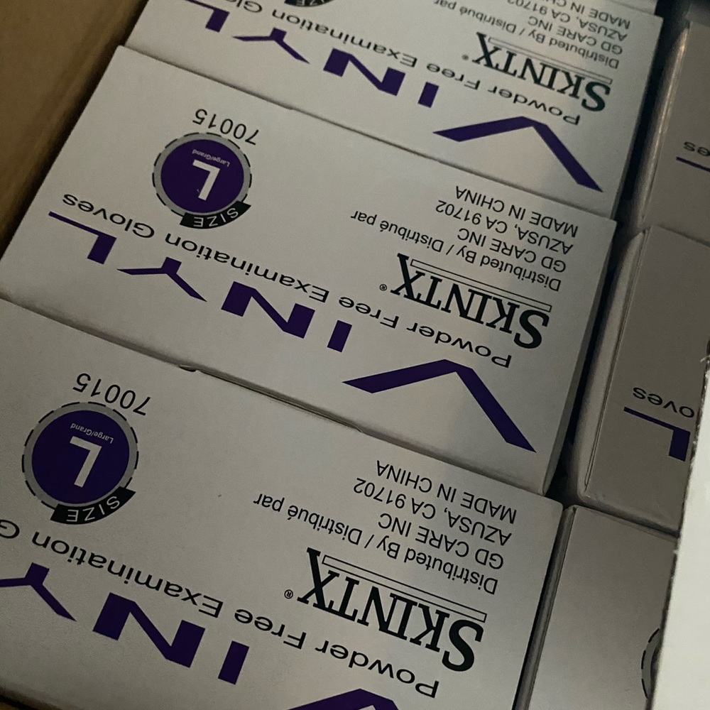1 box gloves Large